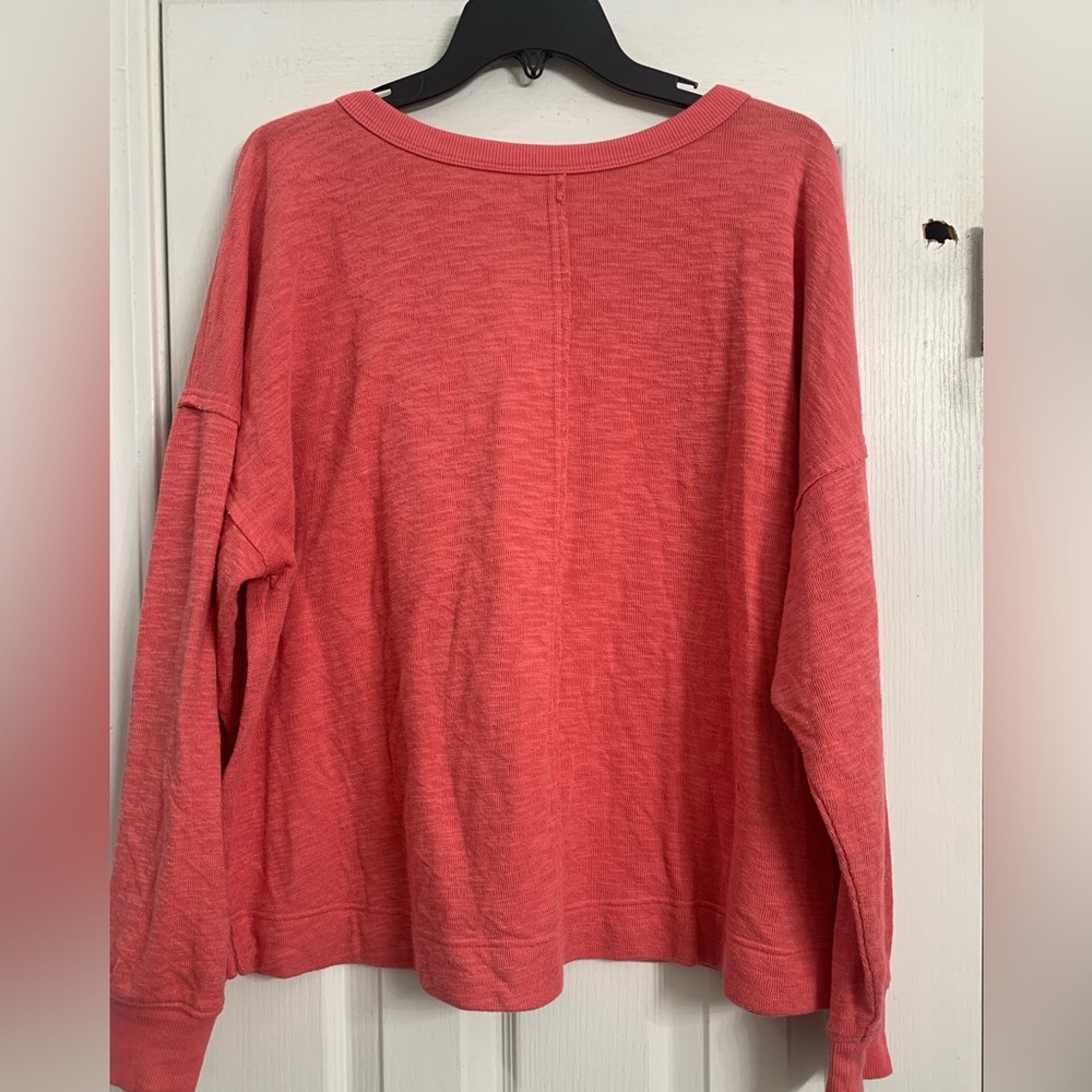 **SO Vibrant Coral Knit Top - Picture 4 of 5